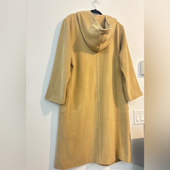 Hooded 100% wool coat - Picture 4 of 6